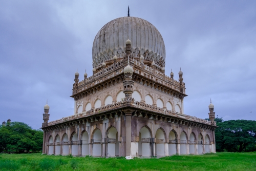 Monuments - QQSTombs